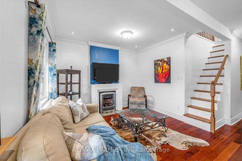 Photo 4 at 144 Westlake Avenue, Lumsden, Toronto