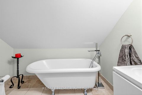 Photo 14 at 144 Westlake Avenue, Lumsden, Toronto