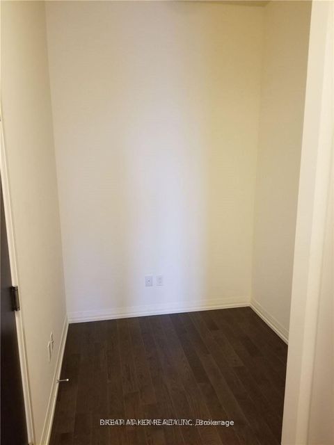 Photo 10 at 820 - 460 Adelaide Street E, Moss Park, Toronto