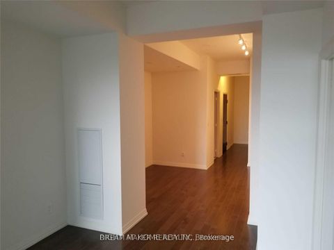 Photo 14 at 820 - 460 Adelaide Street E, Moss Park, Toronto