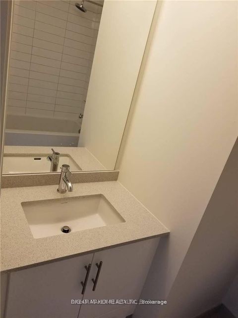 Photo 17 at 820 - 460 Adelaide Street E, Moss Park, Toronto