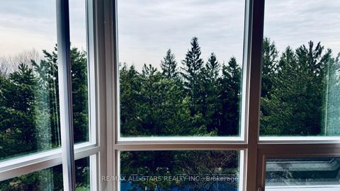 Photo 8 at 402 - 7601 Bathurst Street, Yorkhill, Vaughan