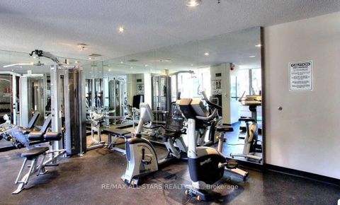 Photo 22 at 402 - 7601 Bathurst Street, Yorkhill, Vaughan