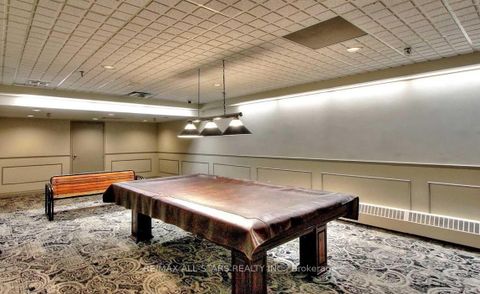 Photo 23 at 402 - 7601 Bathurst Street, Yorkhill, Vaughan