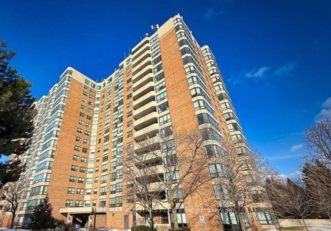 Photo 28 at 402 - 7601 Bathurst Street, Yorkhill, Vaughan