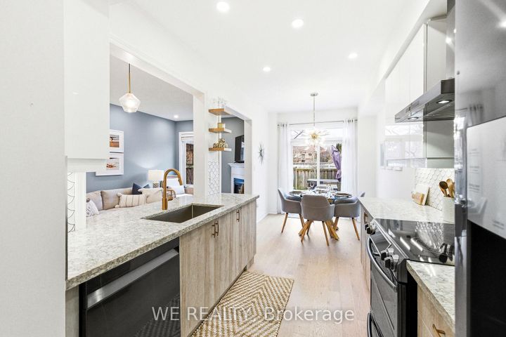 Photo 4 at 1911 Calvington Drive, Highbush, Pickering