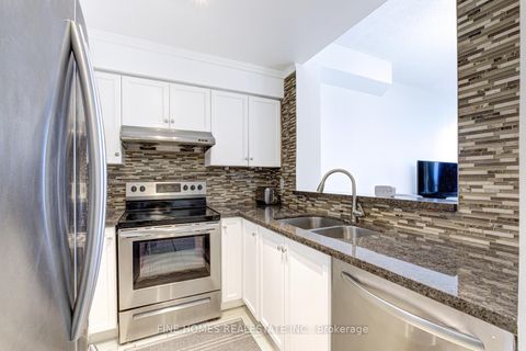 Photo 14 at PH102 - 1 Emerald Lane, Yorkhill, Vaughan