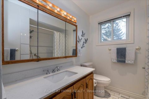 Photo 19 at 140 Orsi Drive, College Manor, Newmarket