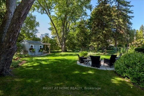 Photo 33 at 140 Orsi Drive, College Manor, Newmarket