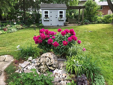 Photo 36 at 140 Orsi Drive, College Manor, Newmarket