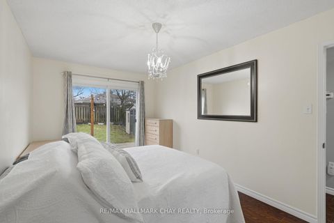 Photo 17 at 118 Benson Drive, Northwest, Barrie