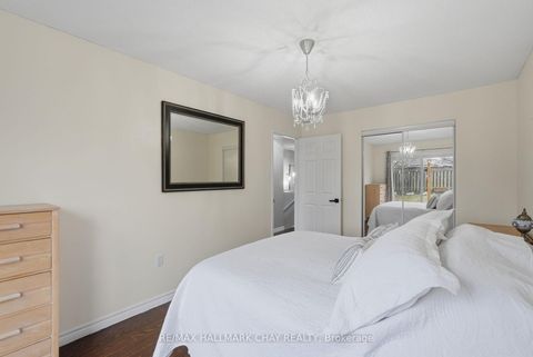 Photo 18 at 118 Benson Drive, Northwest, Barrie