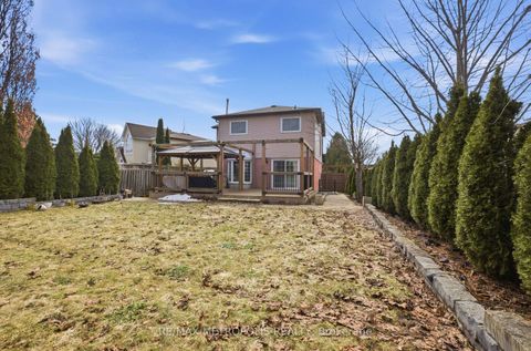 Photo 27 at 700 Mountjoy Court, Pinecrest, Oshawa