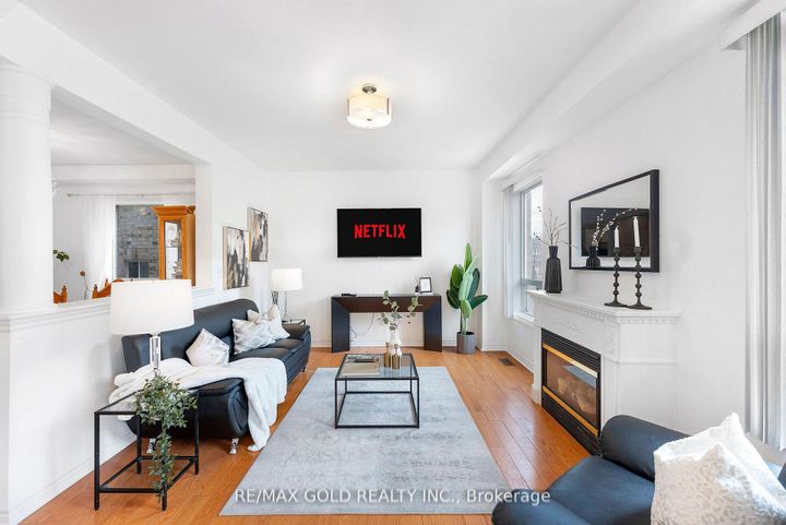 Photo 3 at 23 Pathmaster Road, Bram East, Brampton