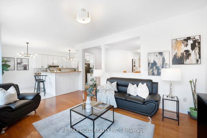 Photo 4 at 23 Pathmaster Road, Bram East, Brampton