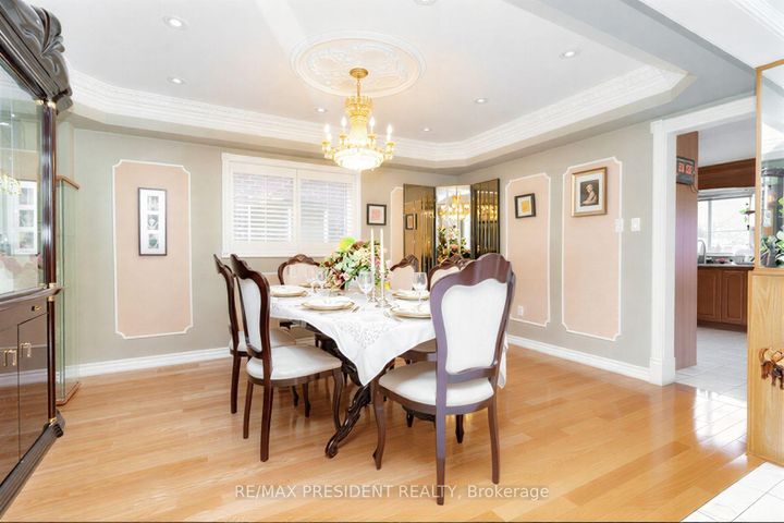 Photo 12 at 3211 Bloomfield Drive, Lisgar, Mississauga