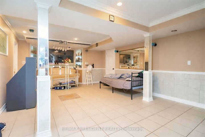 Photo 14 at 3211 Bloomfield Drive, Lisgar, Mississauga