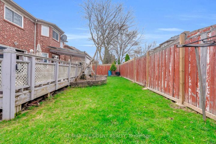 Photo 21 at 3211 Bloomfield Drive, Lisgar, Mississauga