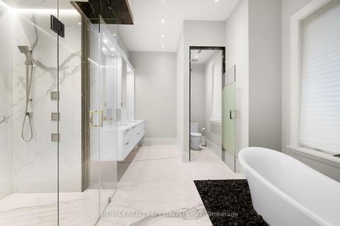 Photo 20 at 95 Lord Seaton Road, Windfields, Toronto