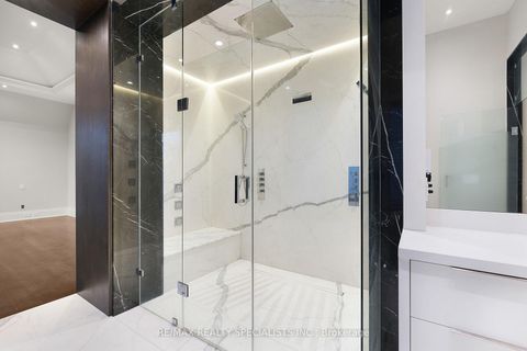 Photo 22 at 95 Lord Seaton Road, Windfields, Toronto