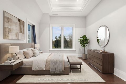 Photo 25 at 95 Lord Seaton Road, Windfields, Toronto