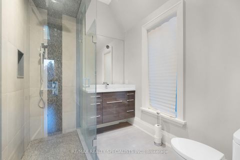 Photo 27 at 95 Lord Seaton Road, Windfields, Toronto