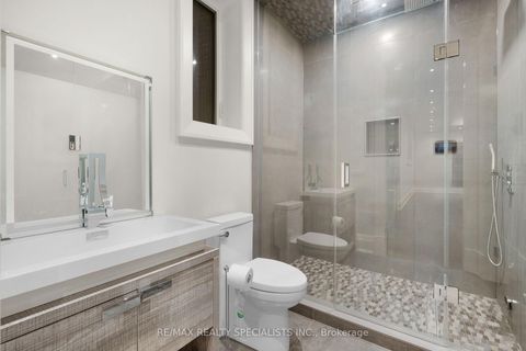 Photo 42 at 95 Lord Seaton Road, Windfields, Toronto