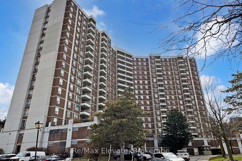 Photo 1 at 406 - 5 Shady Golfway, Flemingdon Park, Toronto