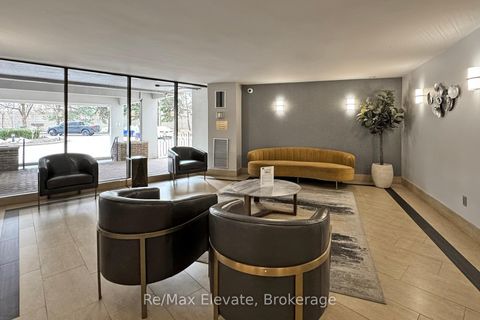 Photo 3 at 406 - 5 Shady Golfway, Flemingdon Park, Toronto