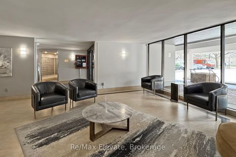 Photo 4 at 406 - 5 Shady Golfway, Flemingdon Park, Toronto