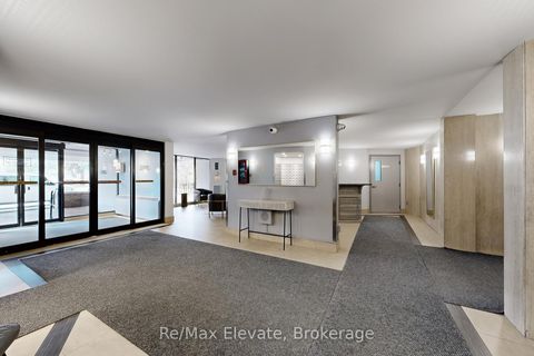 Photo 6 at 406 - 5 Shady Golfway, Flemingdon Park, Toronto