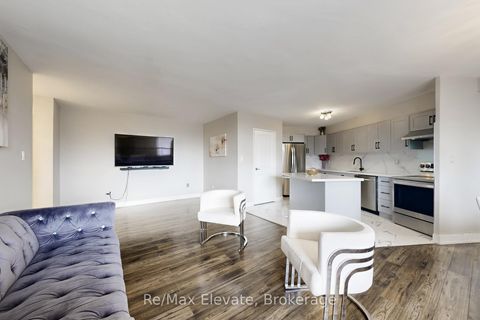 Photo 12 at 406 - 5 Shady Golfway, Flemingdon Park, Toronto