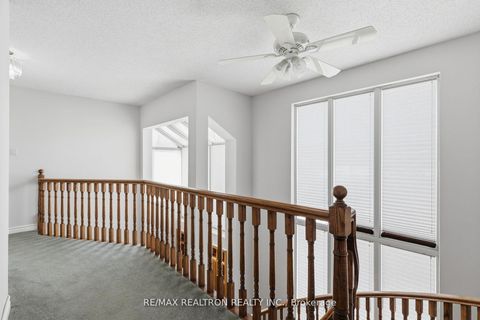 Photo 22 at 1 Sunforest Court, Newtonbrook West, Toronto