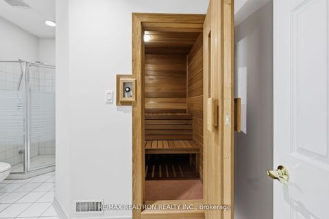 Photo 42 at 1 Sunforest Court, Newtonbrook West, Toronto