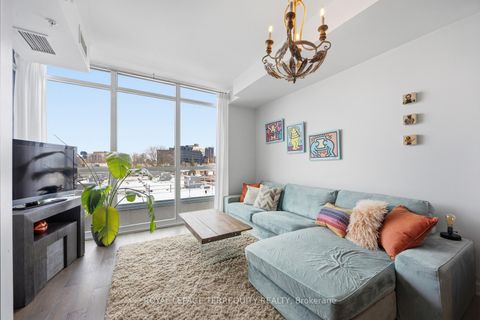 Photo 5 at 510 - 36 Howard Park Avenue, Roncesvalles, Toronto