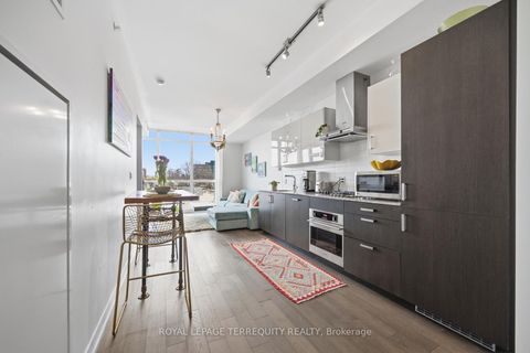 Photo 7 at 510 - 36 Howard Park Avenue, Roncesvalles, Toronto