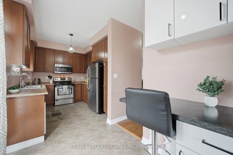 Photo 11 at 45 Horton Street, Central East, Ajax