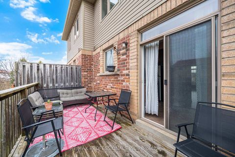 Photo 15 at 45 Horton Street, Central East, Ajax