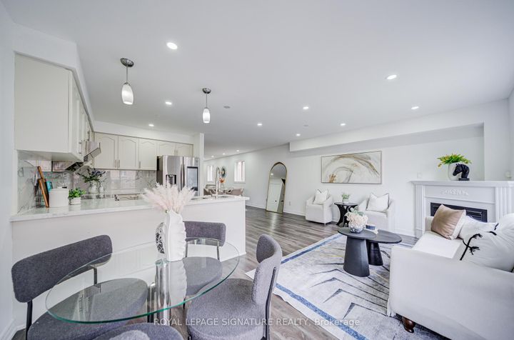Photo 18 at 76 Derrywood Drive, Patterson, Vaughan