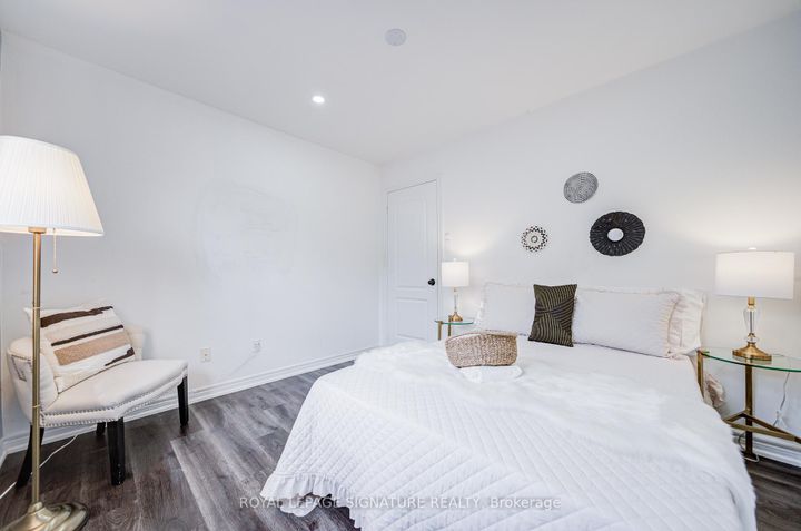 Photo 27 at 76 Derrywood Drive, Patterson, Vaughan