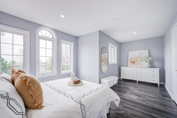 Photo 28 at 76 Derrywood Drive, Patterson, Vaughan