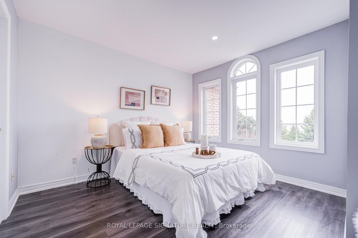 Photo 30 at 76 Derrywood Drive, Patterson, Vaughan