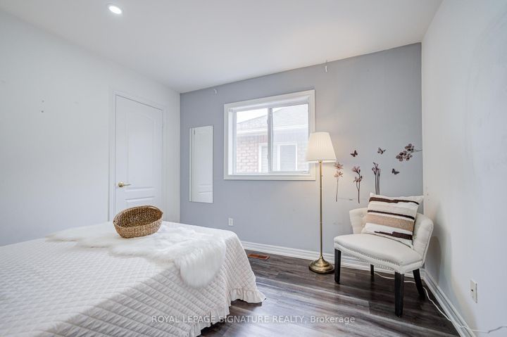 Photo 36 at 76 Derrywood Drive, Patterson, Vaughan