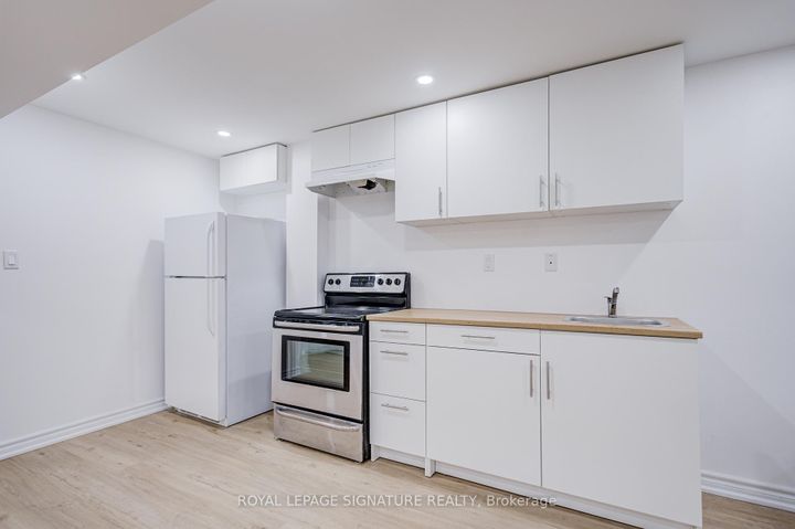 Photo 39 at 76 Derrywood Drive, Patterson, Vaughan