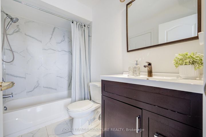 Photo 40 at 76 Derrywood Drive, Patterson, Vaughan