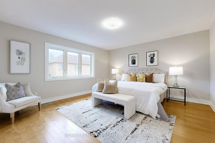 Photo 22 at 116 Southbrook Crescent, Cachet, Markham