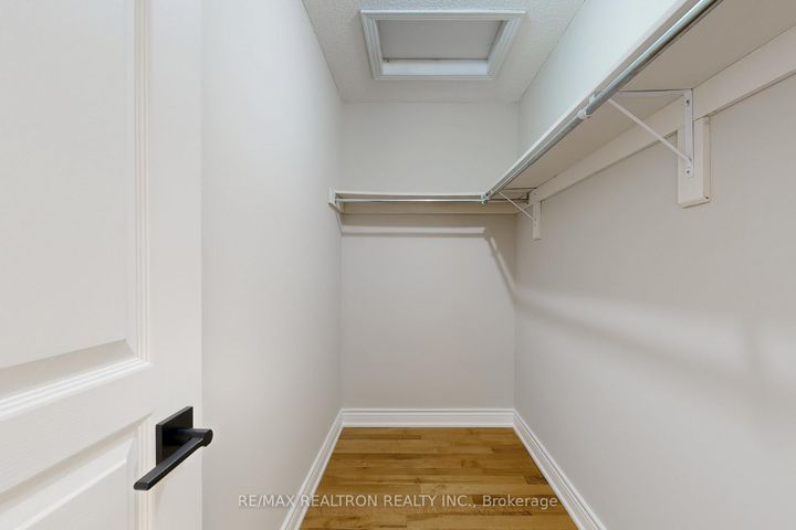 Photo 24 at 116 Southbrook Crescent, Cachet, Markham