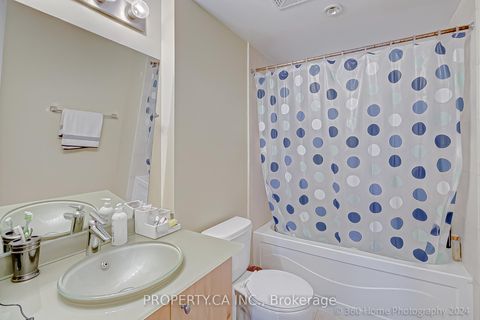 Photo 5 at 702 - 8 Scollard Street, Annex, Toronto