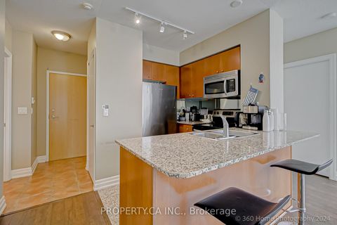 Photo 9 at 702 - 8 Scollard Street, Annex, Toronto