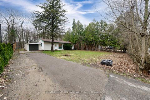Photo 4 at 97 Park Crescent, Oak Ridges Lake Wilcox, Richmond Hill